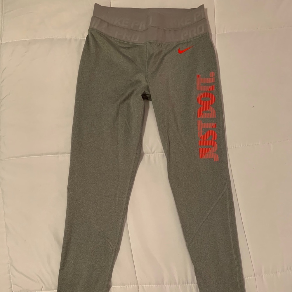 Nike pro leggings